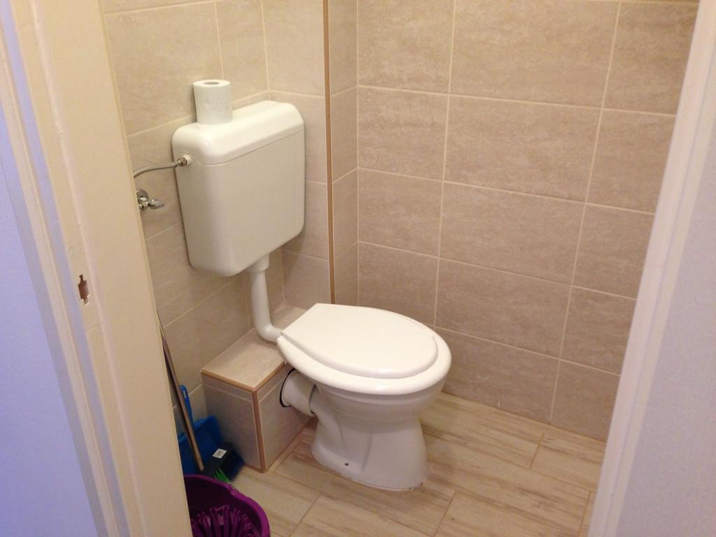 גיולה Lovagvar Apartments מראה חיצוני תמונה